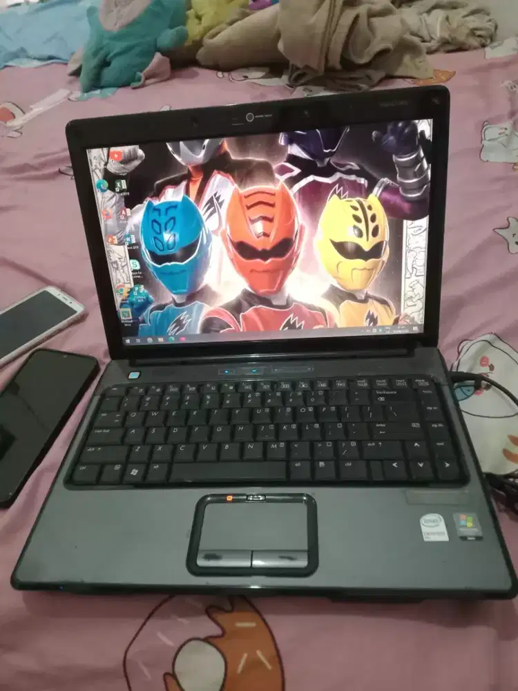 Leptop komplek window 10pro ram 2