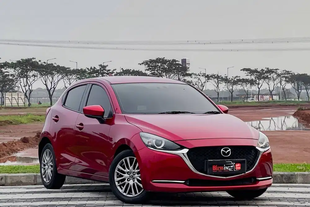 Mazda 2 GT HB 1.5 Skyactiv AT Matic 2020 Merah Metalik. DP 1 juta