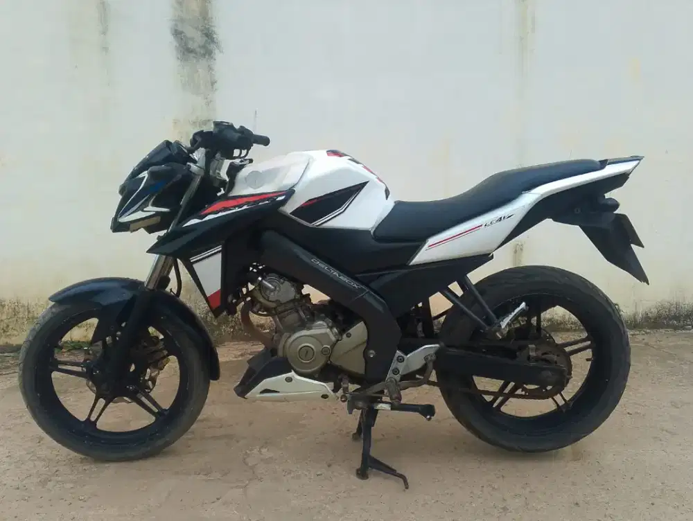 Vixion NVA 2016 JUAL CEPAT BAE BU