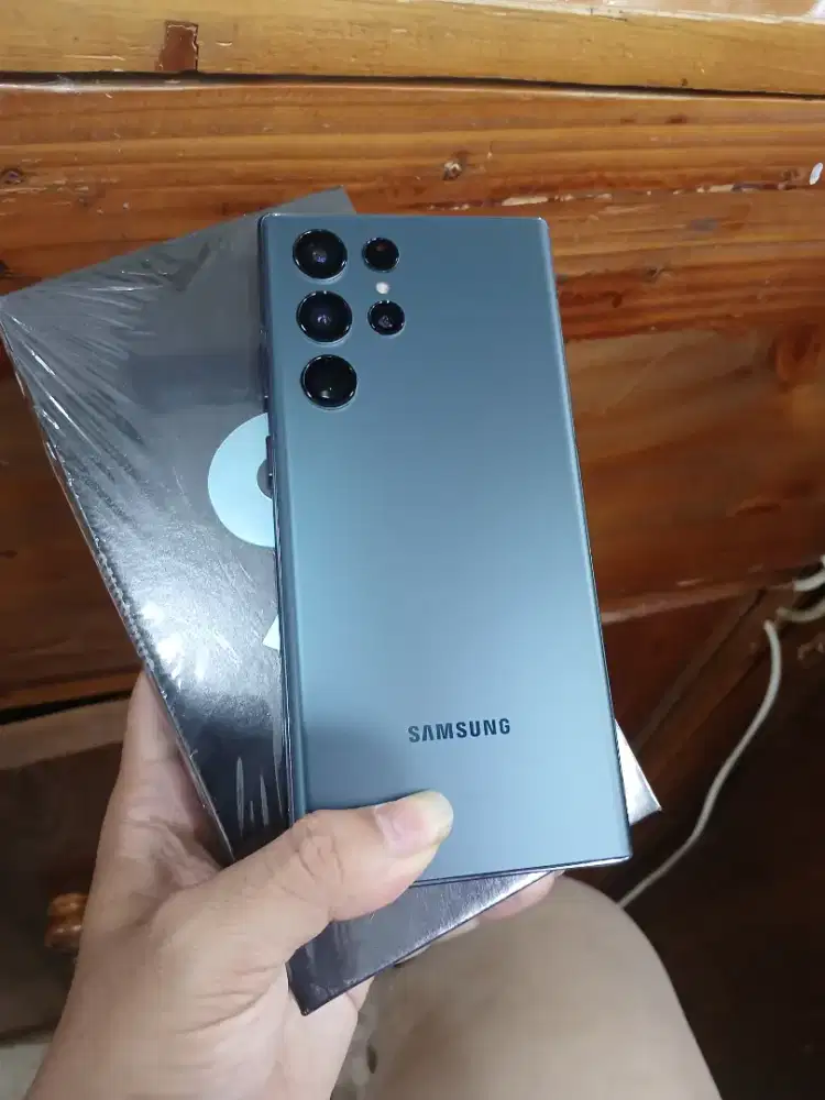 Samsung S22 Ultra 12/256Gb SEIN