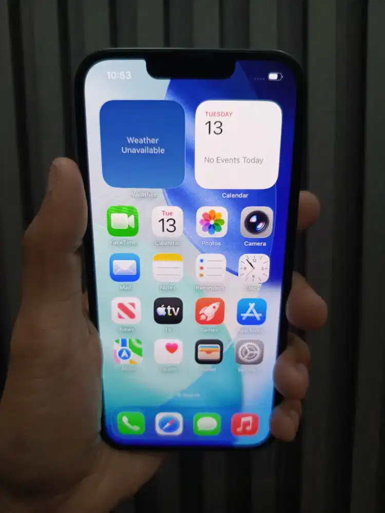 iPhone 13 128 inter green