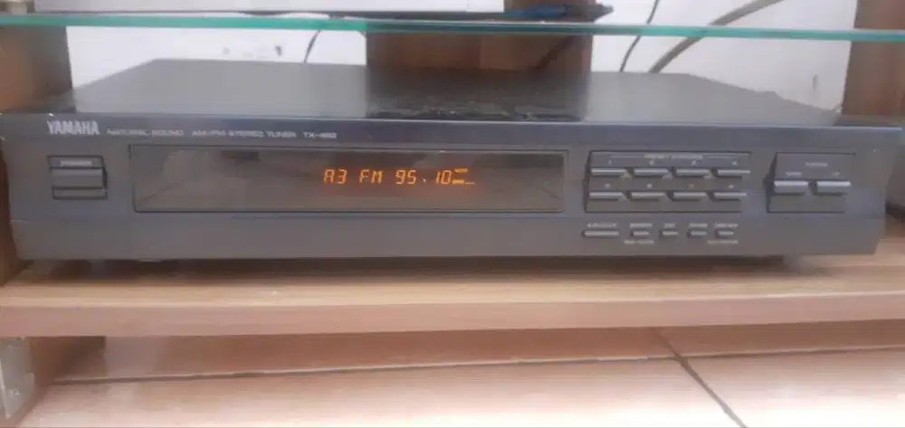 Yamaha Natural Sound AM/FM STEREO TUNER TX-492