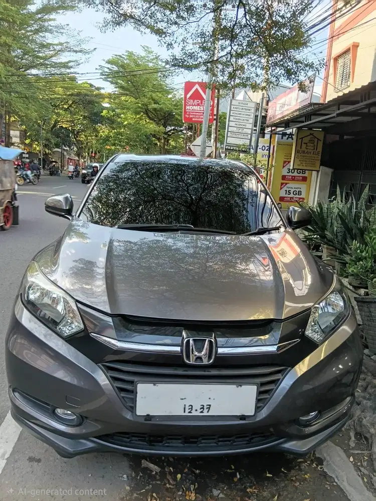 Di Jual mobil Honda HR-V 2016