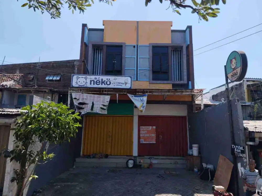 Dijual 2 Ruko 2nd di jalan raya semolowaru high traffic