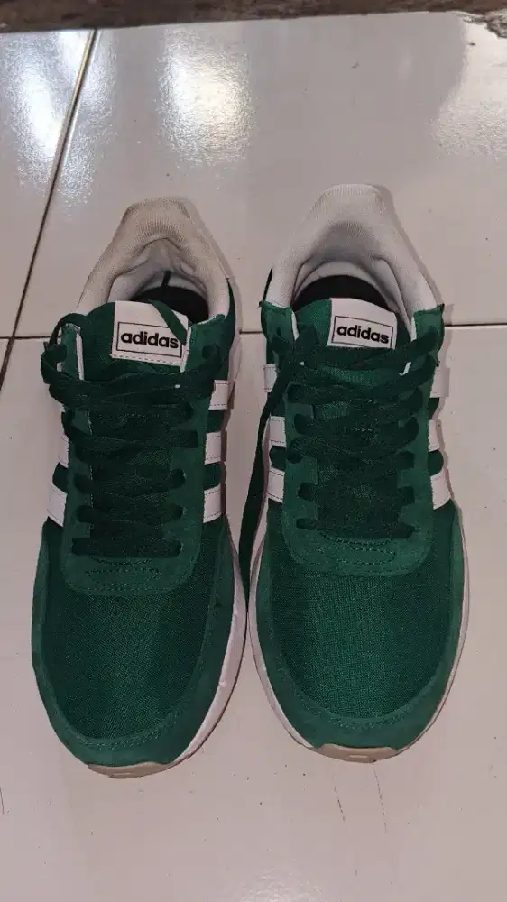 Sepatu Adidas lifestyle run 6.0s 2.0 shoes men green size 42