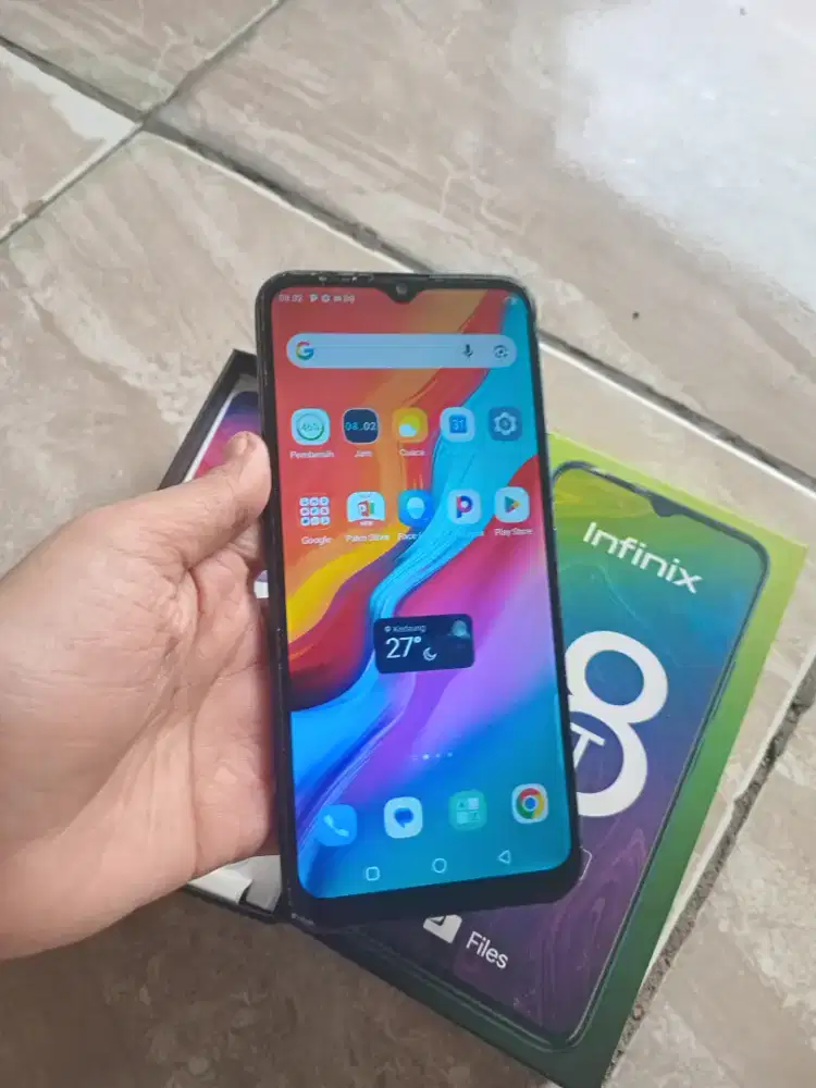 Jual hp infinix hot 8
