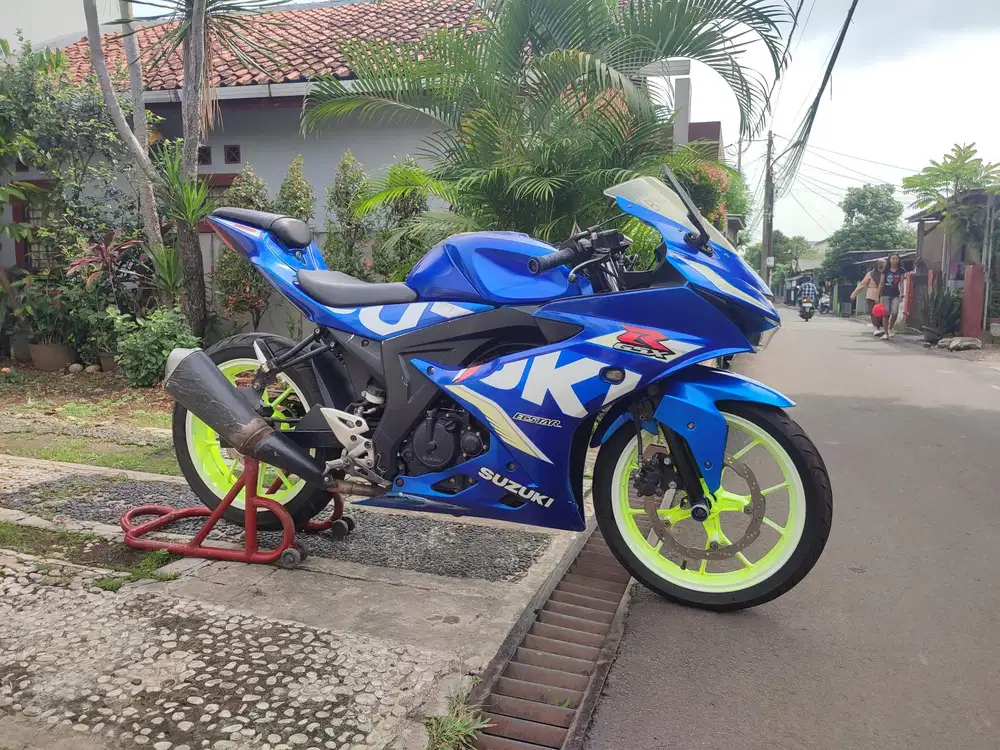 SUZUKI GSX R-150 TAHUN 2018