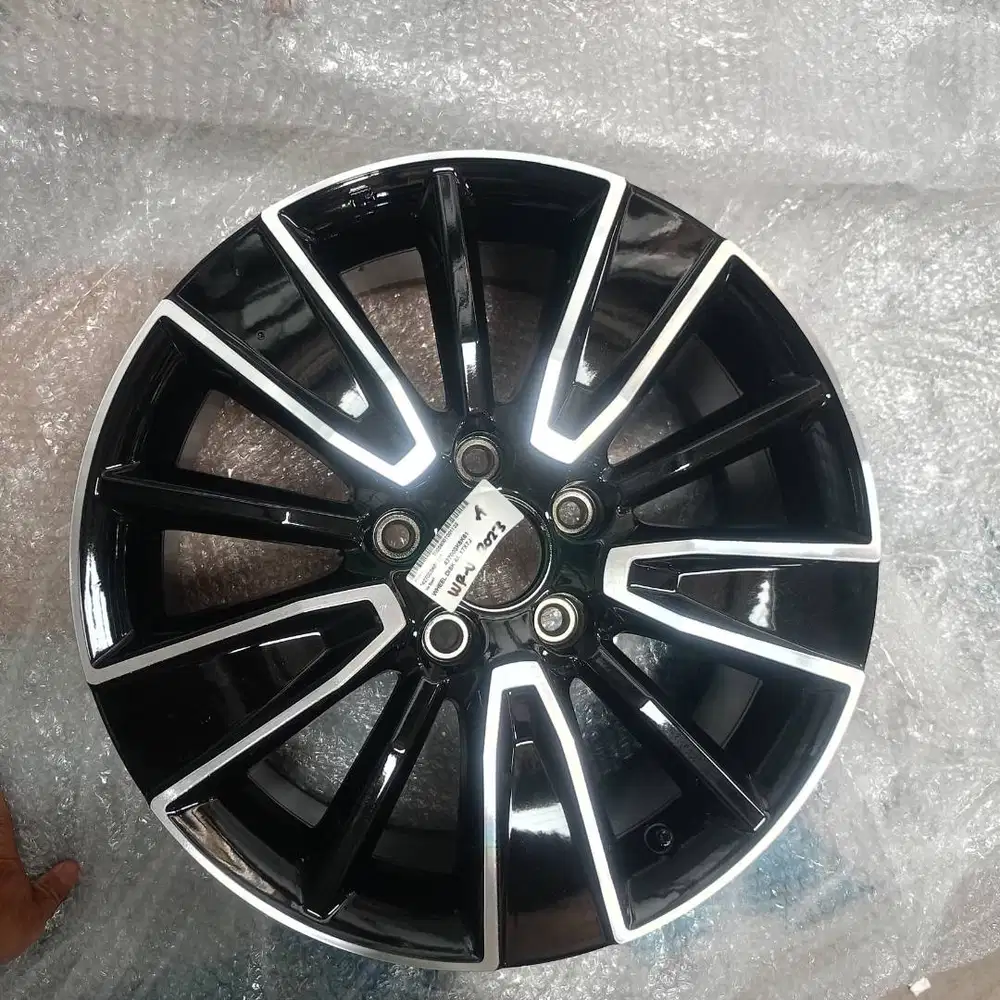 VELG HONDA WRV 2023 RING 17, 427003K6K61