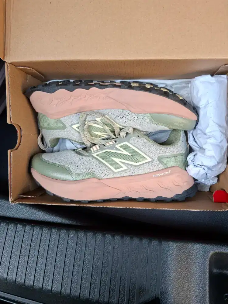 Sepatu new balance