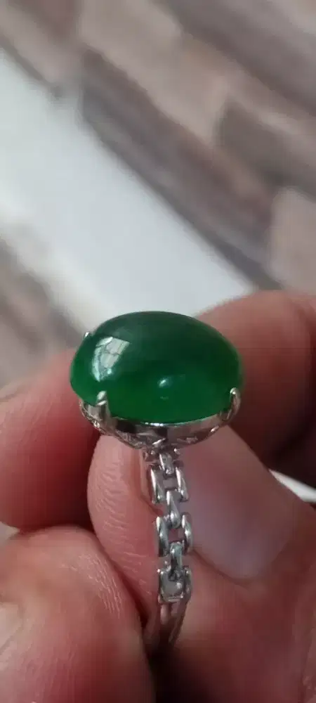 Jadeite jade giok Burma type a
