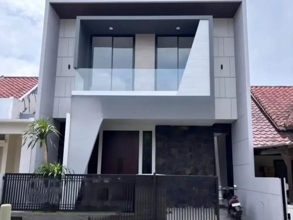 RUMAH INTERNATIONAL VILLAGE CITRALAND• Hadap Utara*BARU GRESS MINIMALIS