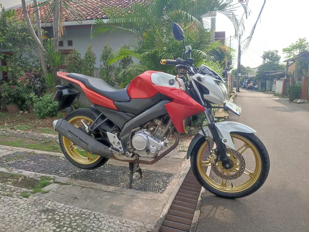 YAMAHA VIXION KS TAHUN 2014