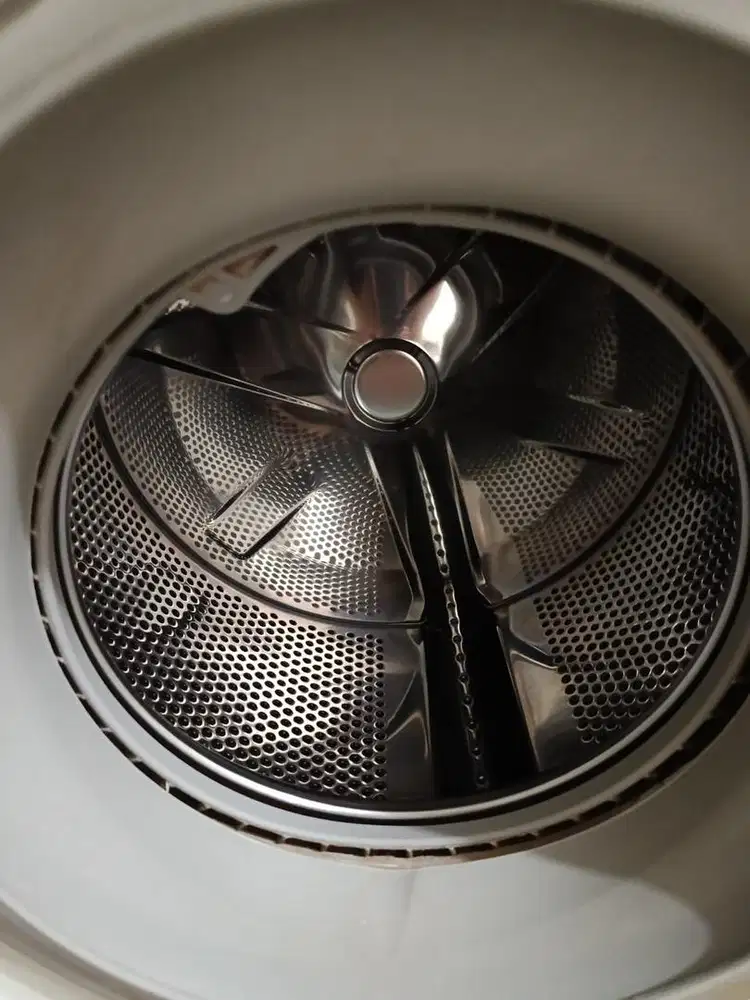 Mesin cuci electrolux