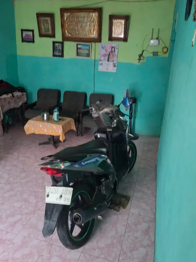 Kereta vario techno 110