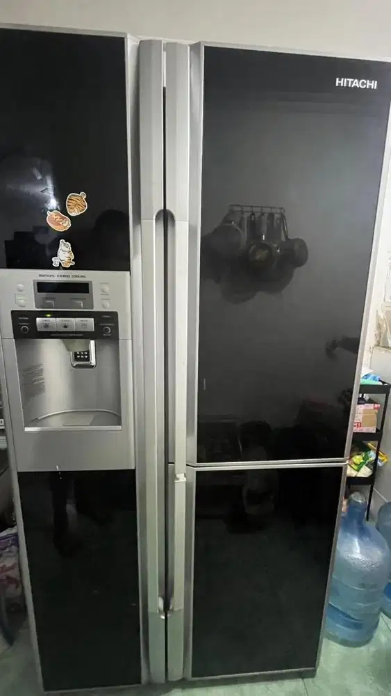 Kulkas Hitachi bekas