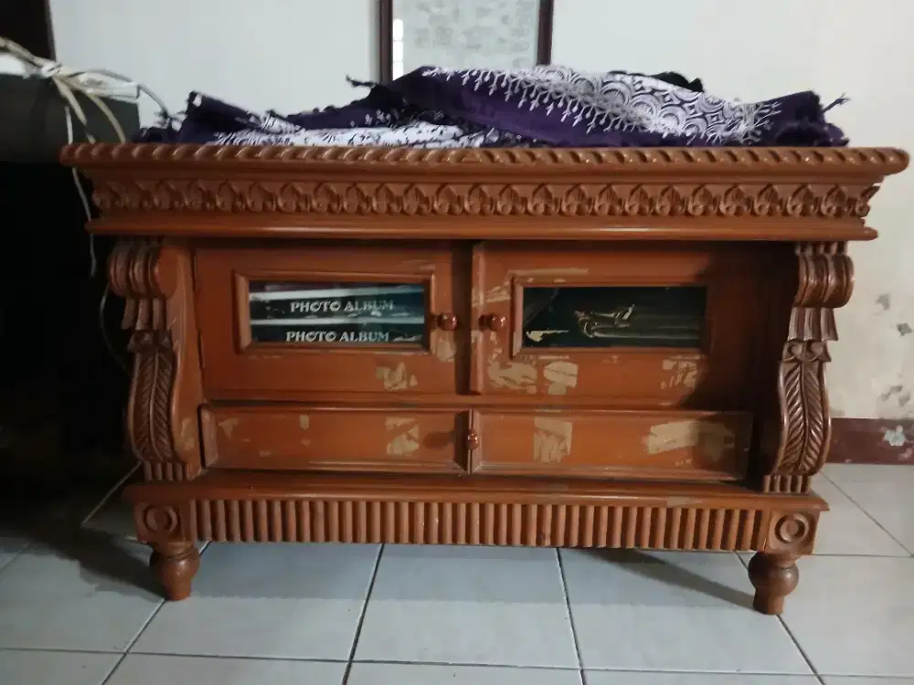 Jual lemari kayu