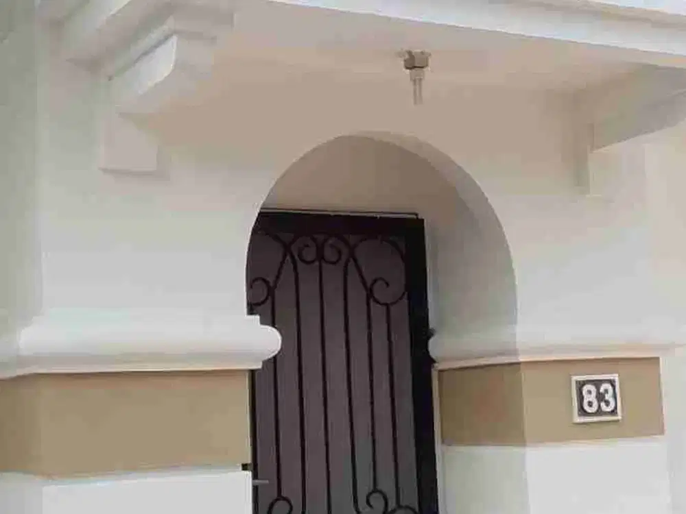 HOT news !!!.Hook 2 lantai VENESIA Depan taman budaya Sentul city. Strategis pakai banget Depan taman budaya Sentul city ,SHM