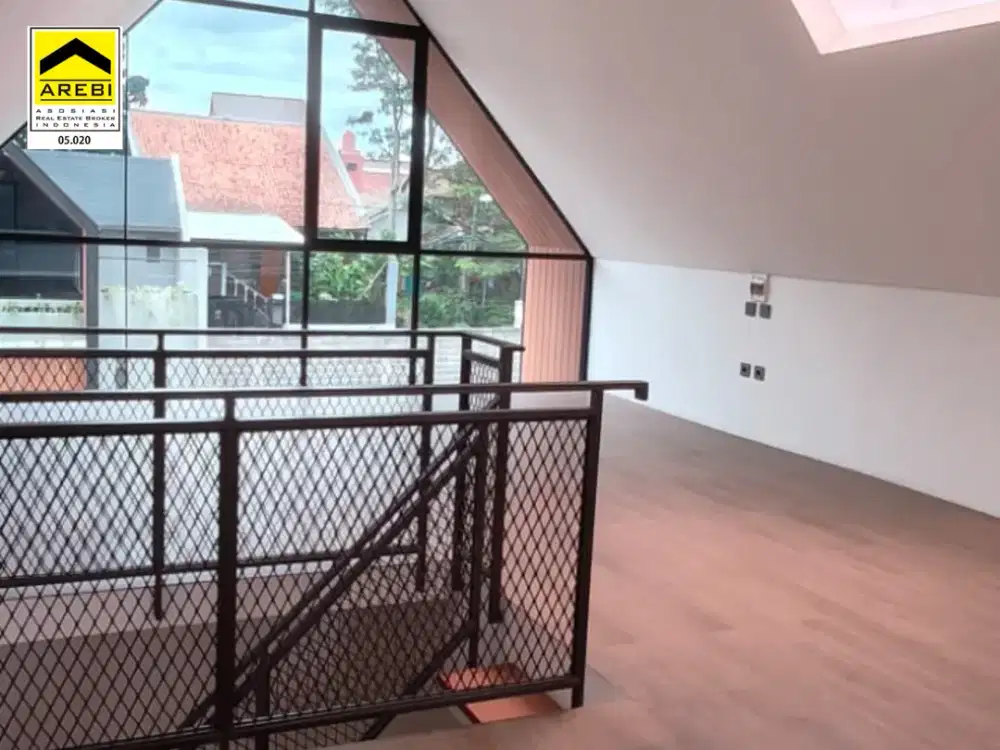 Rumah Premium Smart Eco Furnished dengan Bonus Attic di Setraduta Bandung