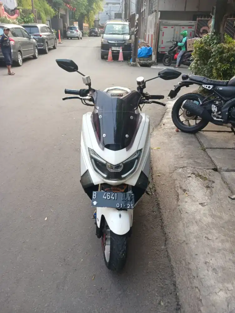 dijual motor nmax 2019 old 16 juta nego