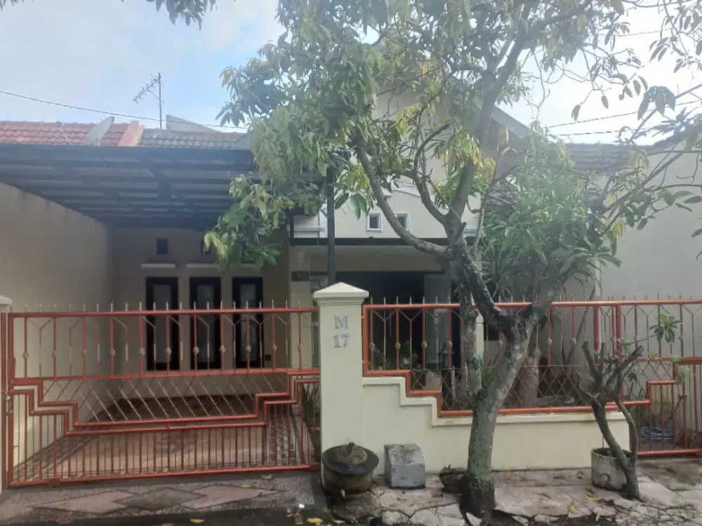 DIJUAL RUMAH 2 LANTAI STRATEGIS DI KAWASAN SULFAT KOTA MALANG