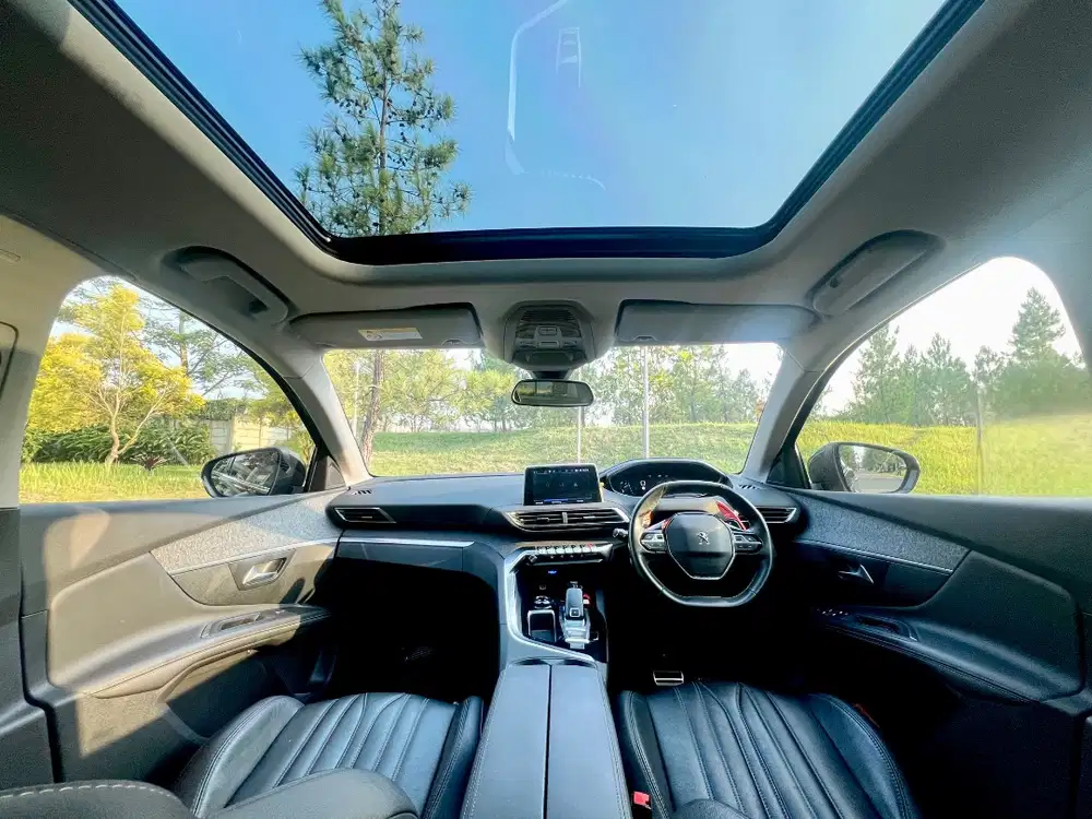 MEWAH HARGA TERMURAH ALL NEW PEUGEOT 5008 2020 MATIC SUNROOF.