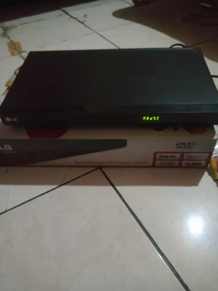 Dijual DVD player merk LG fullset