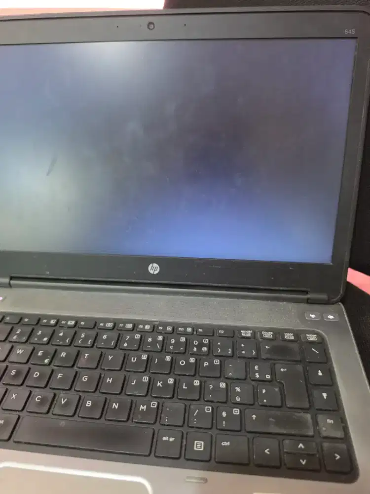 2 unit laptop pemakaian kantor lenovo + HP