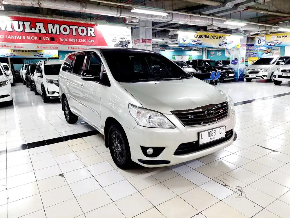 T. KIJANG INNOVA 2.5 G DIESEL AT 2012