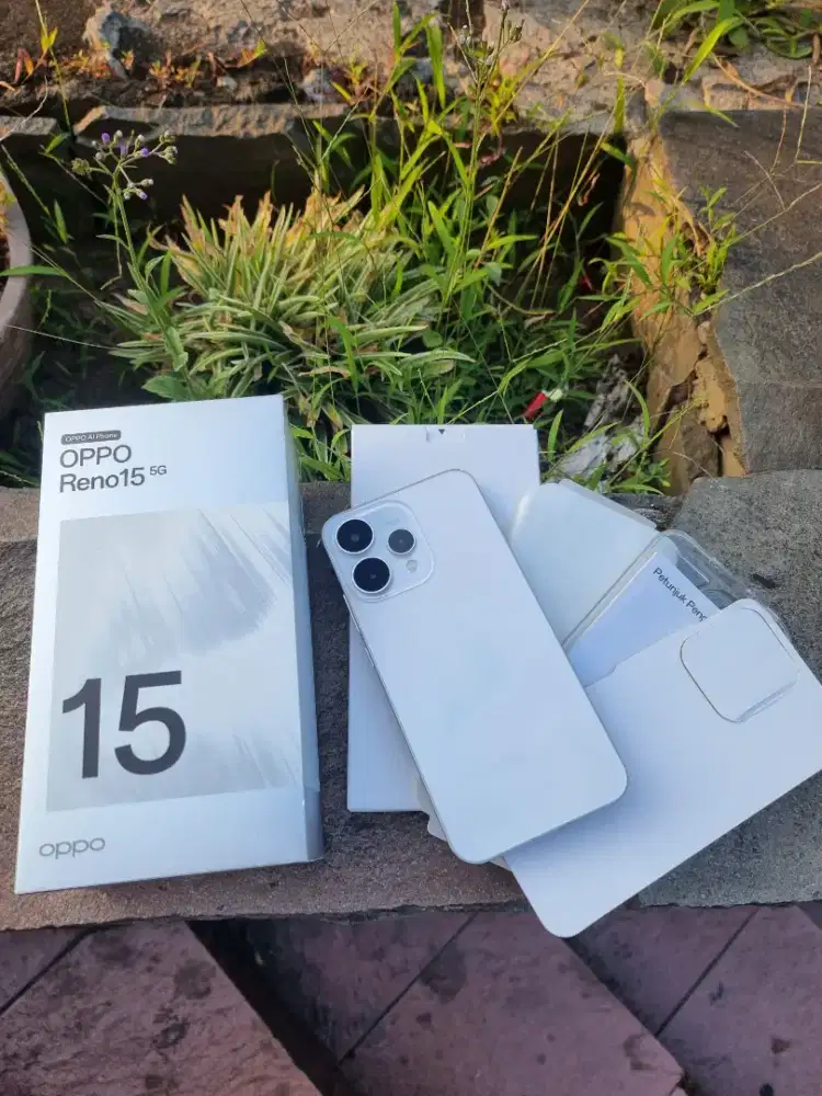 Oppo Reno 15 5g 8/256gb resmi