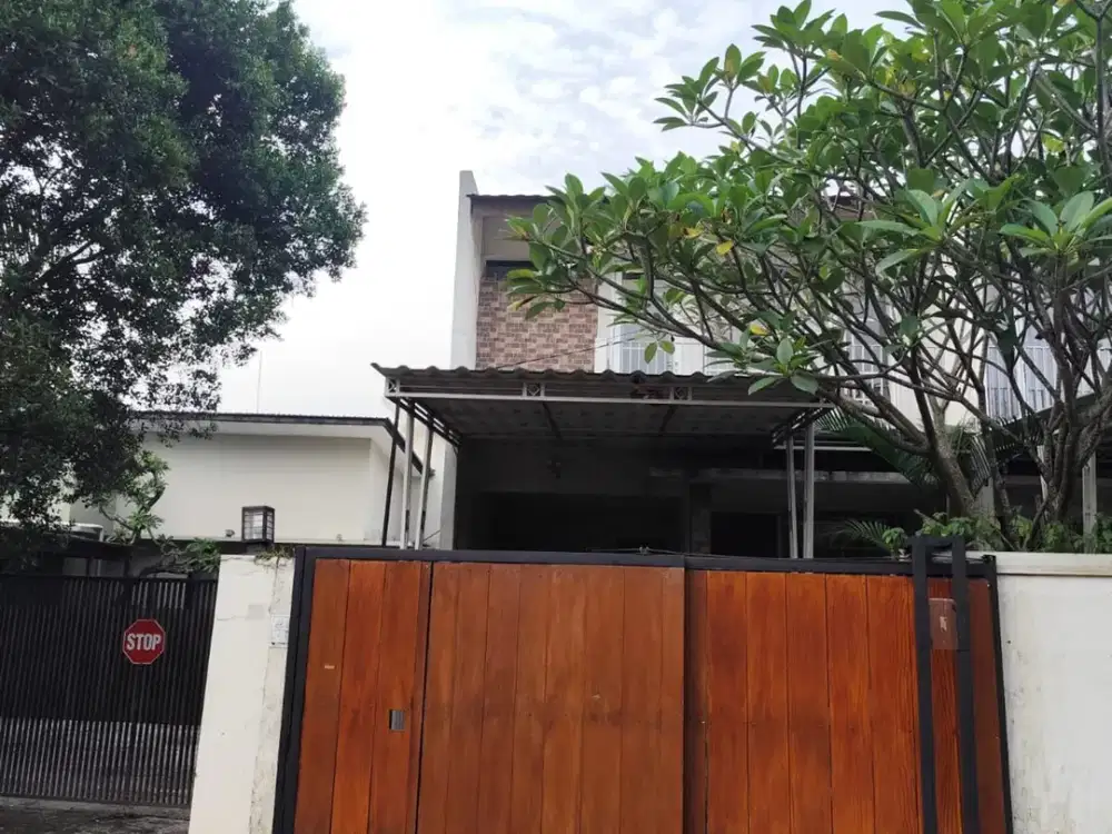 Rumah LT 141 Siap Huni Dekat RS Pondok Indah Bintaro Bisa KPR J-45312