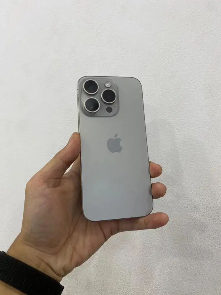 iPhone 15 pro 128gb iBox