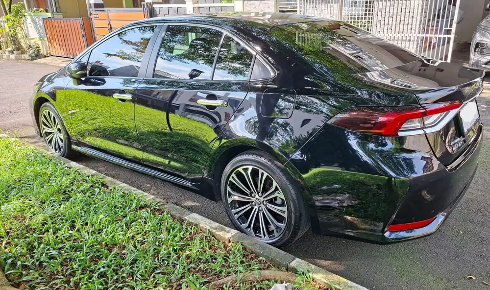 Toyota Corolla Altis 2022 Bensin