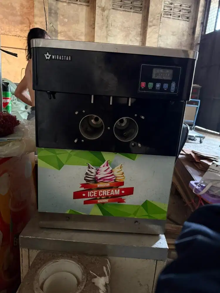 Mesin Soft Ice Cream Wirastar WIR888T
