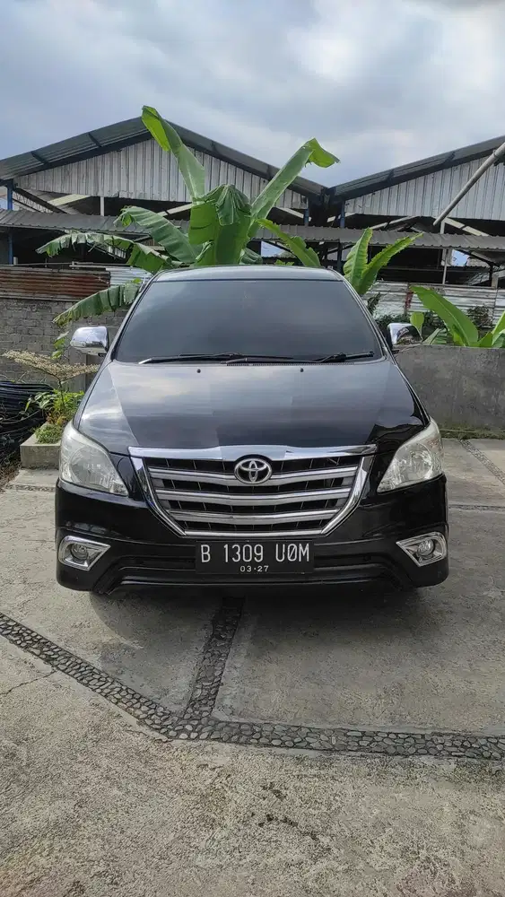 Toyota Kijang Innova 2012 Tipe G Luxury Bensin Manual