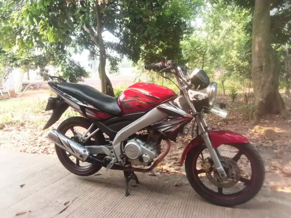 Yamaha Vixion standar lengkap