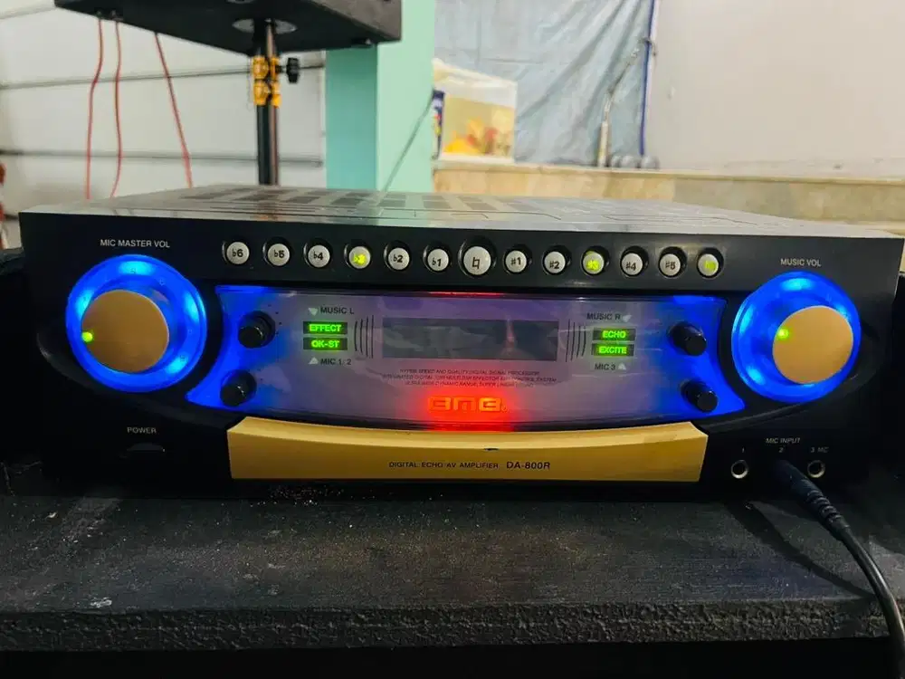 Amplifier bmb DA800R nominus