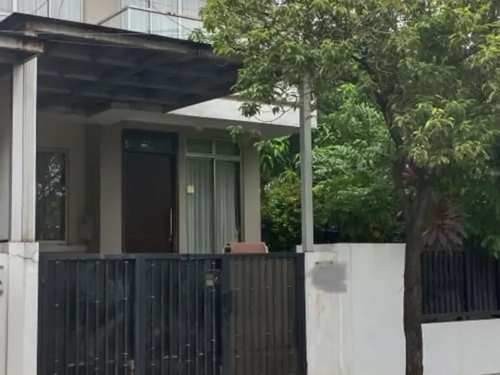 DISEWAKAN  Villa Galaxy lokasi super strategis dengan akses mudah ke Tol Becakayu dan JORR, pusat kuliner 24 jam, fasilitas internal yang lengkap, ser