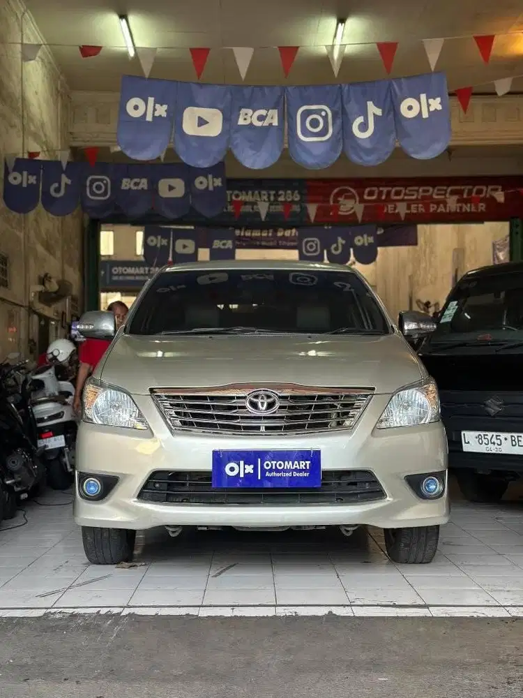 TOYOTA 2012 KIJANG INNOVA E 2.0 AT SILVER
JL.RAYA KENJERAN 286