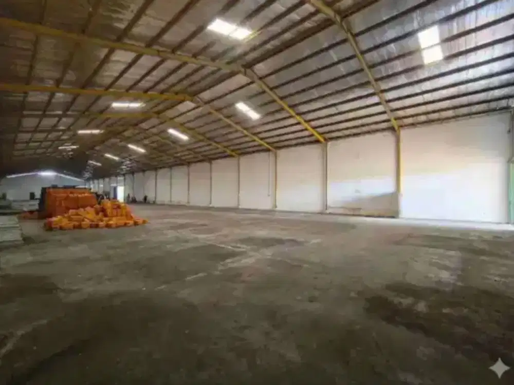 Disewakan Gudang Siap Pakai, Zona Kuning Lokasi Super Strategis Sukoharjo Luas 3055m2