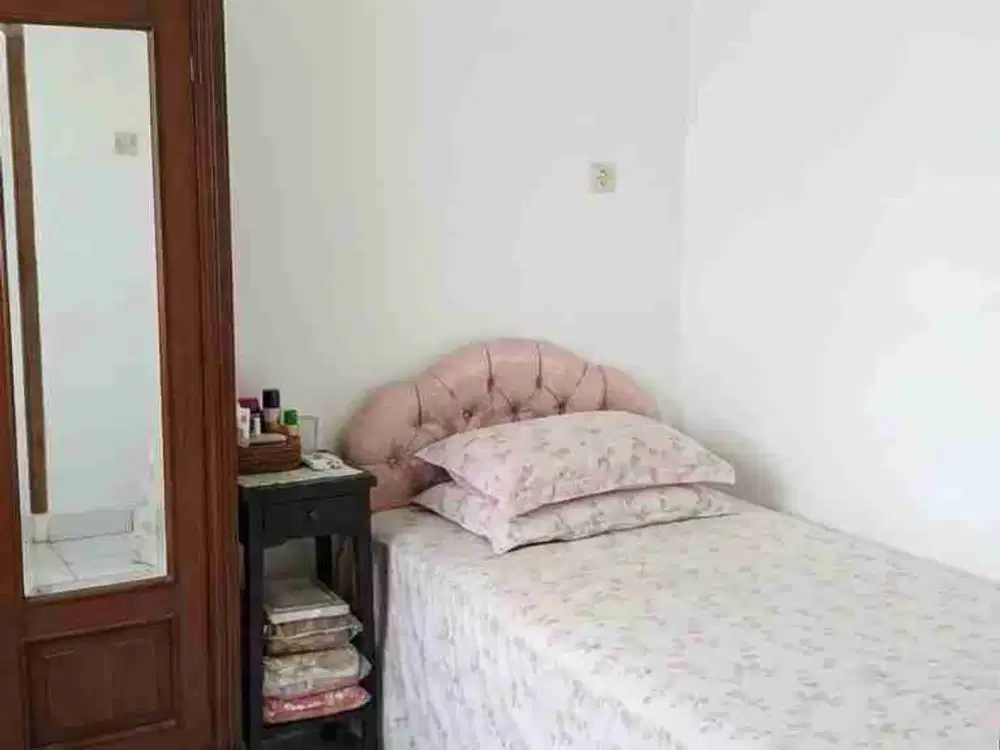 dijual cepat harga murah langka Taman holis indah