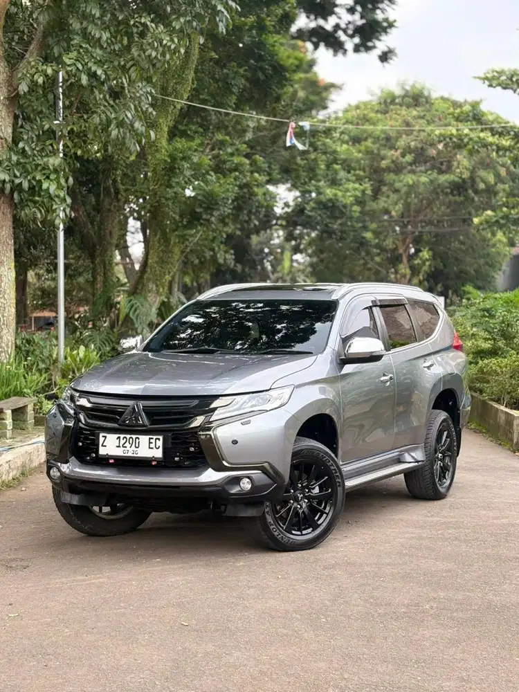 Mitsubishi Pajero 4X2 DAKAR Mint Condition