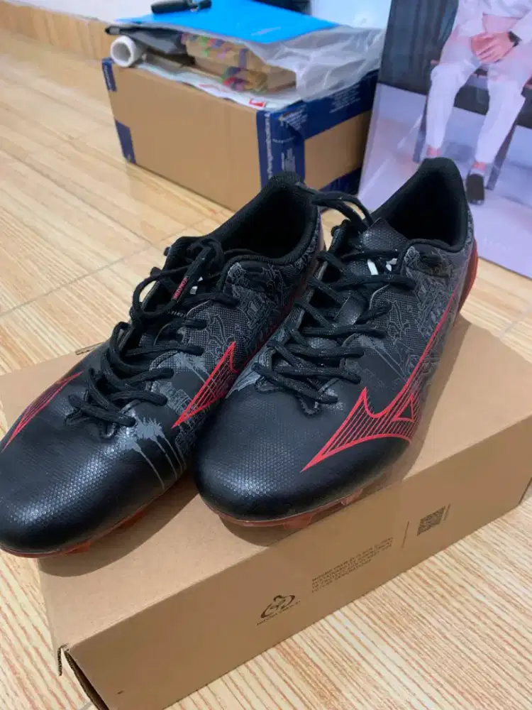 MIZUNO ALPHA X SERGIO RAMOS