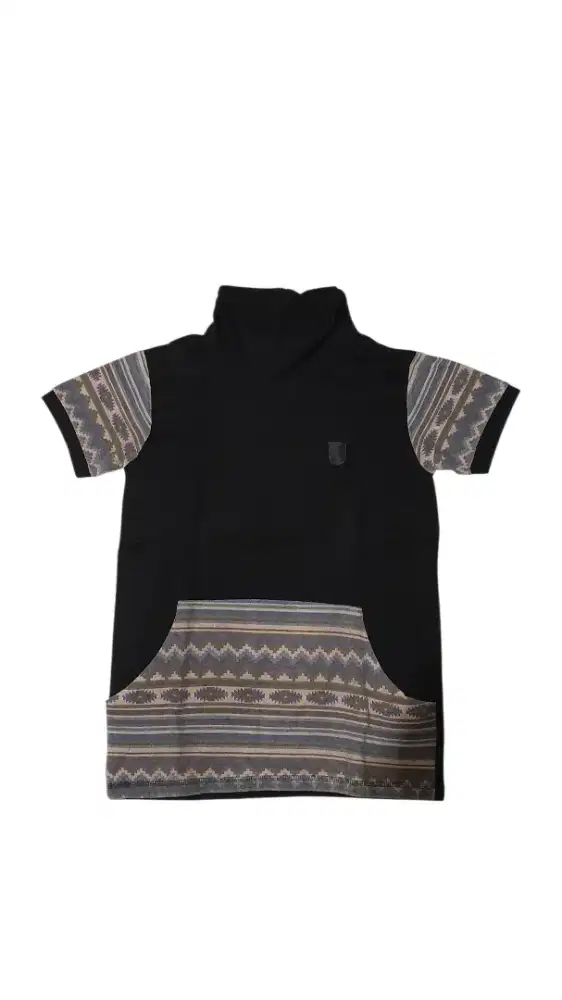 preloved kaos motif navajo turtleneck