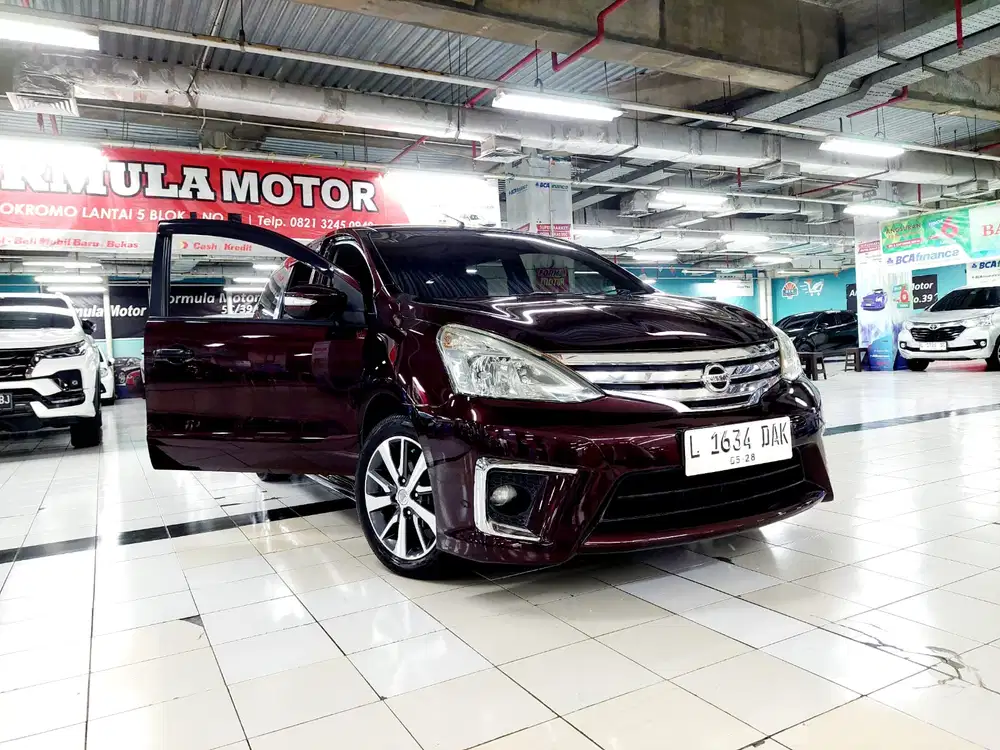 N. GRAND LIVINA 1.5 HWS AUTECH AT 2016 Km70rb