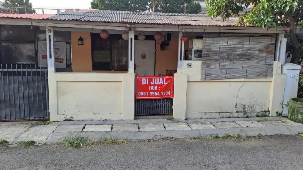 Rumah strategis