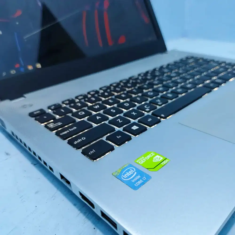 Laptop Gaming Asus Core i7 Gen 4Ram 8GB Dual VGA Siap pakai Win 10 Pro