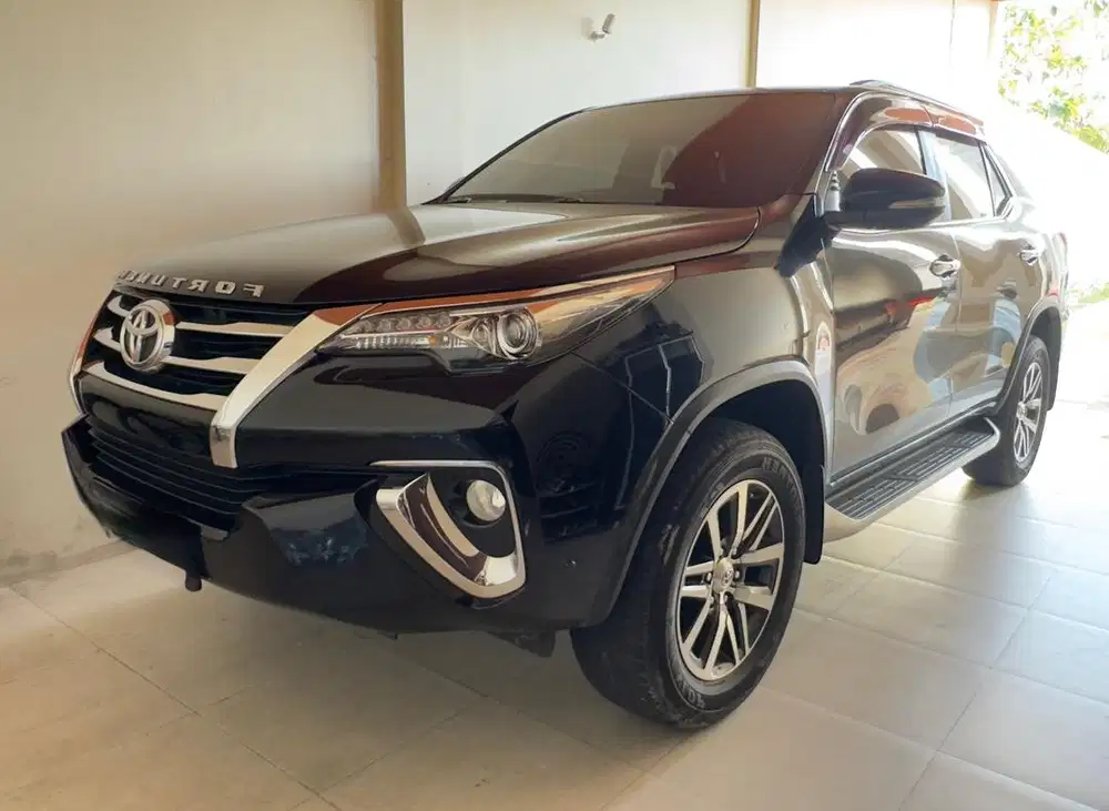 Dijual cepat toyota fortuner VRZ 2016 diesel antik