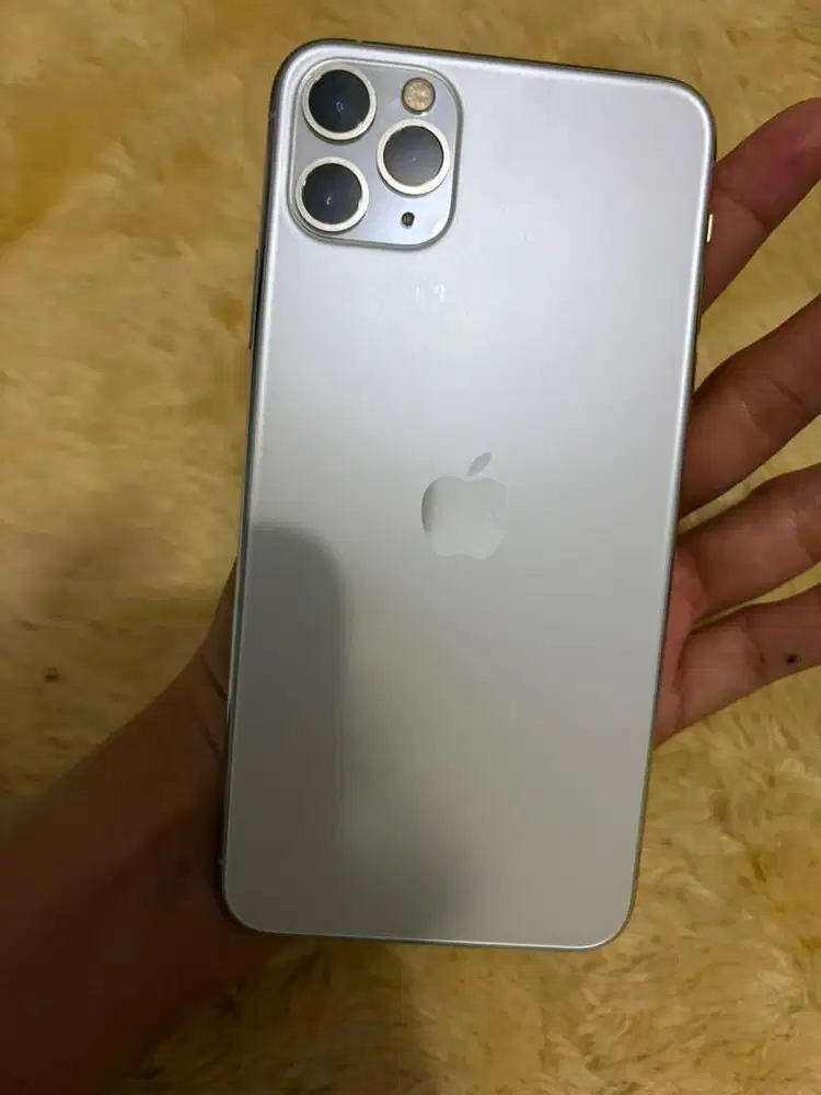 Jual iphone 11 pro Max 512
