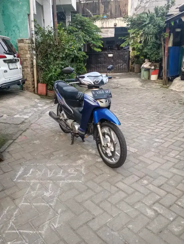 dijual supra fit 2006