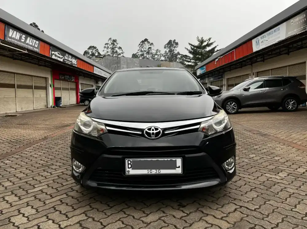 5JT VIOS G AT 2015 FACELIFT BLACK EDITION RARE !!